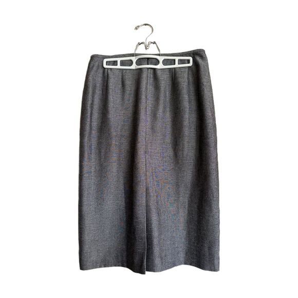 Le Suit Women's Gray Skirt Suit, Size 8, Pre-owned - Picture 5 of 6